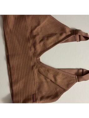 Danskin brown ribbed sports bra. Medium